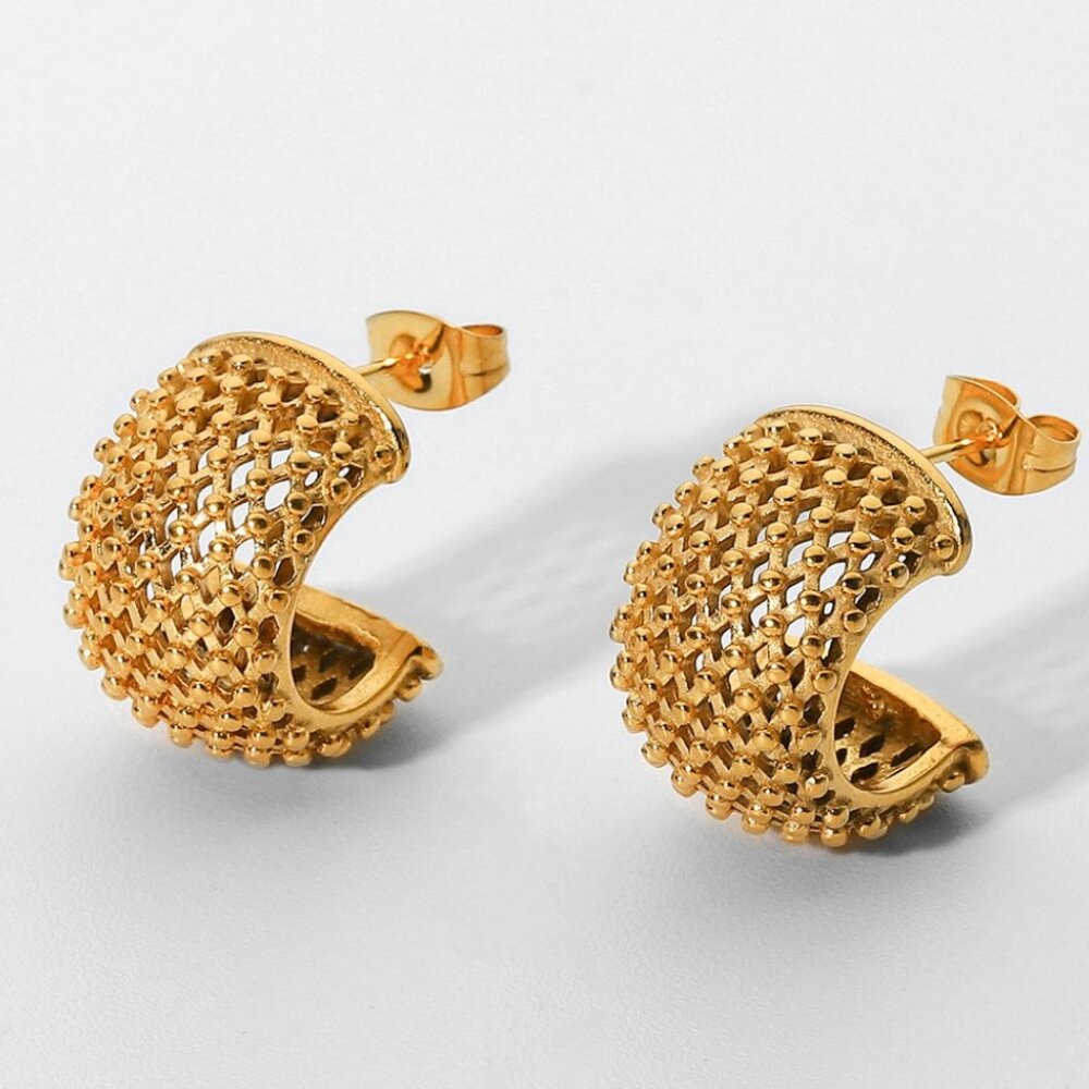 Mesh Half Hoop Earrings (Gold)